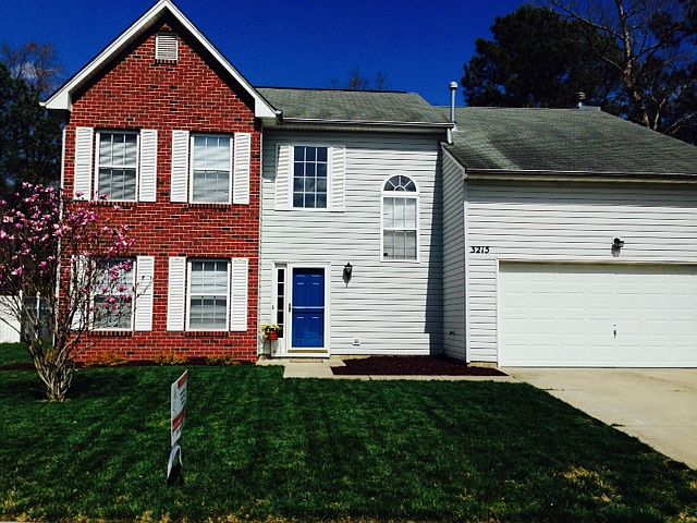 2nd image of 3215 Reades Way