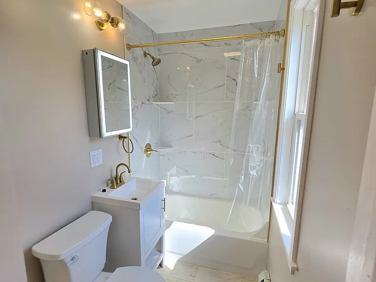 2 Louisburg Pl #2 — Photo 4