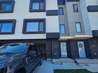 3527 Emily Carr Ln, London, ON N6L 0B3