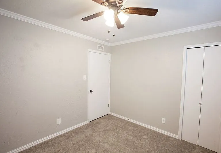 5713 Baker Dr — Photo 16