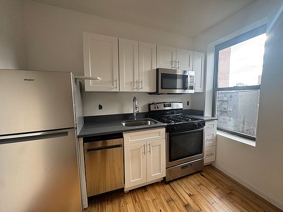 2nd image of 676 Grand St #6