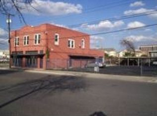 230 N Medina St, San Antonio, TX 78207