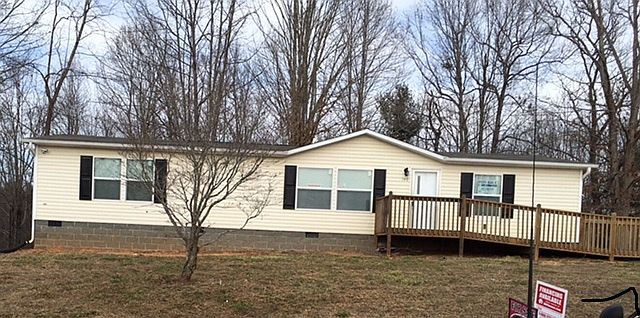 1st image of 140 Cedar Ridge Pl