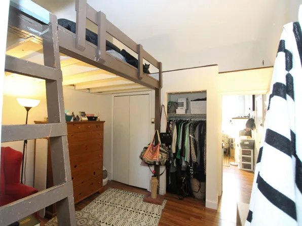 2109 Spring Garden St #1F, Philadelphia, PA 19130
