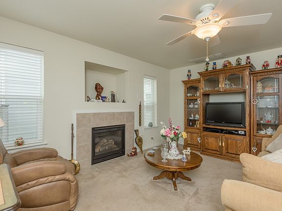 3rd image of 11215 187th St E