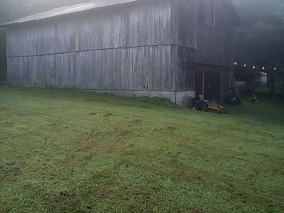 3rd image of 1666 Pointer Creek Rd