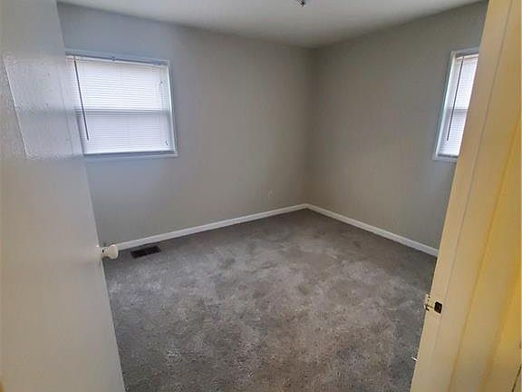 4th image of 3709 Wilmore St
