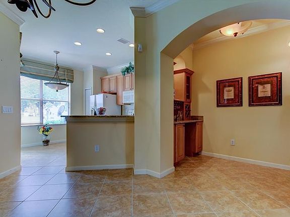 4th image of 14084 Waterville Cir