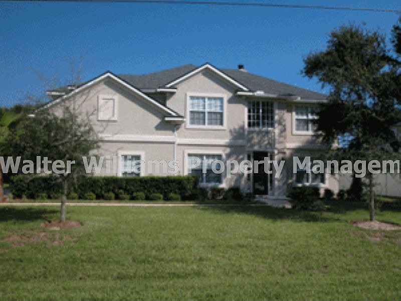 206 2nd Street
