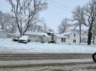 114 S Park St, Ashley, MI 48806