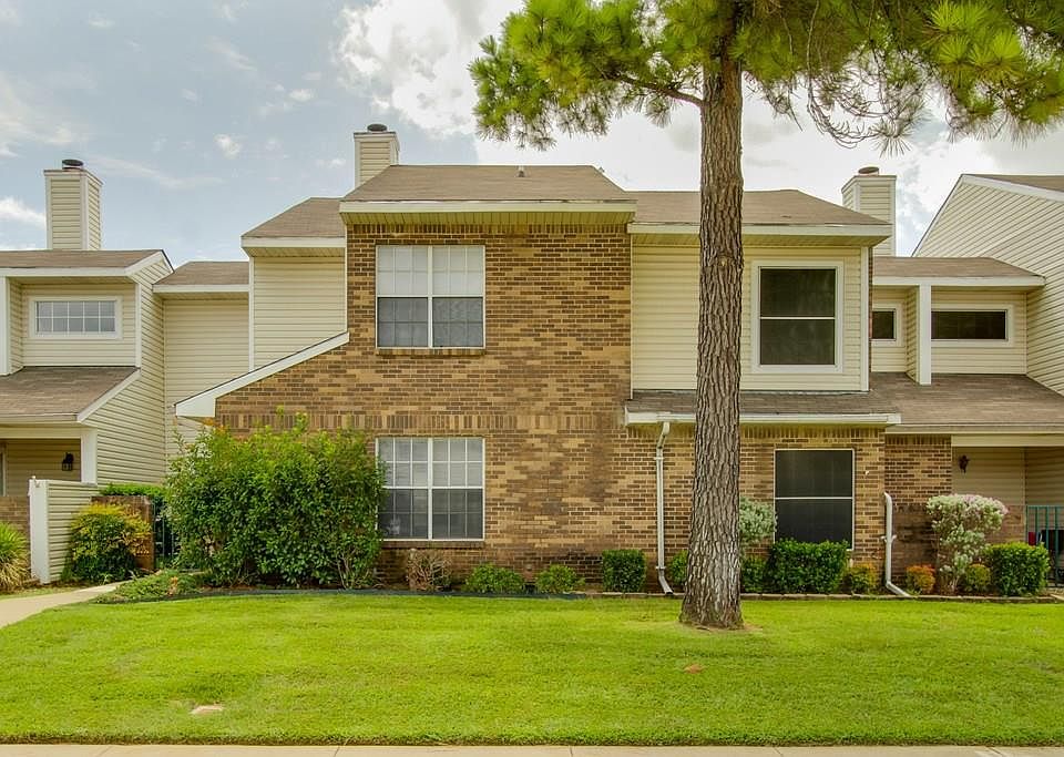 1st image of 712 Woodbend Dr