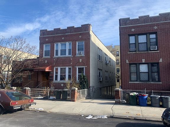 2nd image of 3239 45th St