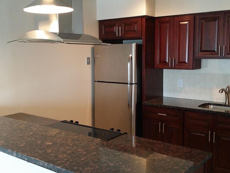 1st image of 4 Glenwood Ave APT B6