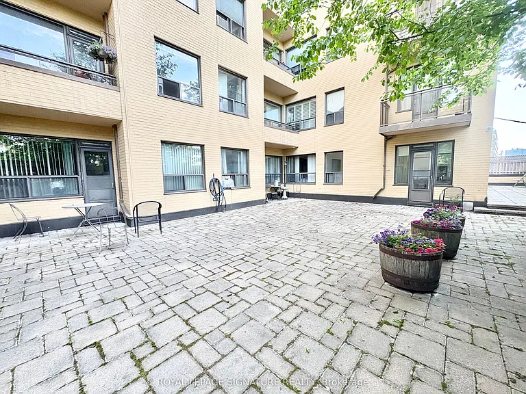 740 Eglinton Ave W #103 — Photo 16