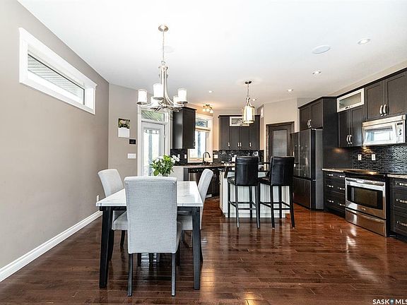 4th image of 1010 Wilkins Cres