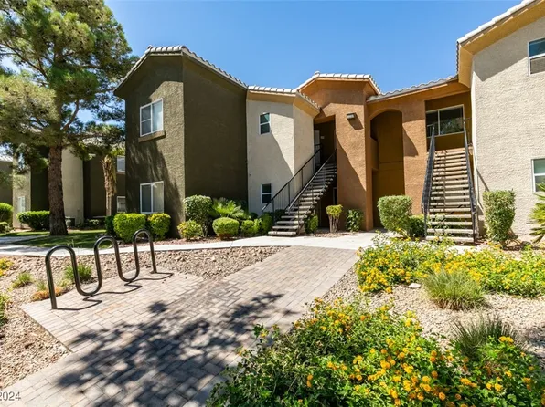 8400 W Charleston Blvd APT 133, Las Vegas, NV 89117