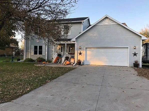 413 E Garfield St, Laurens, IA 50554