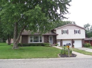 3809 Tuttle St, Danville, IL 61832