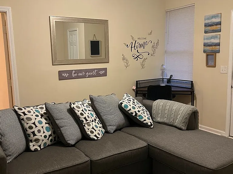 4030 Hill Station Ct — Photo 1