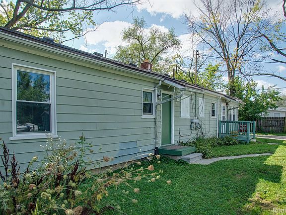 4th image of 15597 Norway St