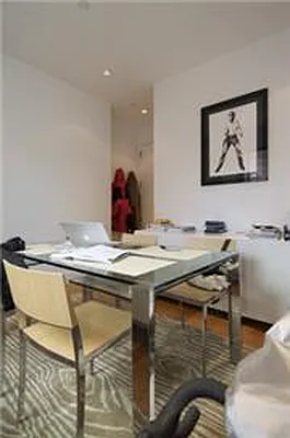 Rented by Veracity NYC LLC | media 35