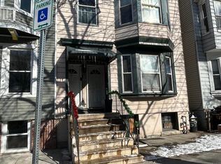 59 Dana Ave, Albany, NY 12208