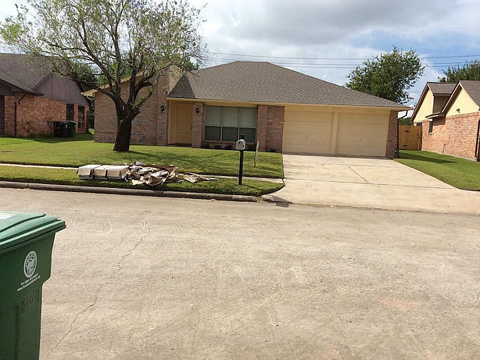 1st image of 8311 Bird Run Dr
