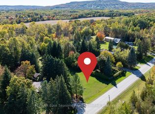 5 Caddo Dr, Clearview, ON L9Y3Y9