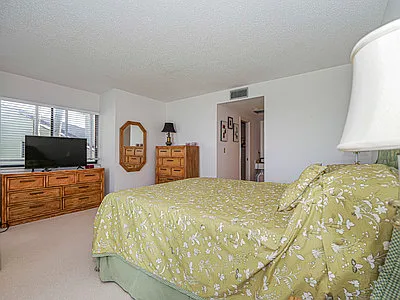 1001 Bay Rd #205 — Photo 19