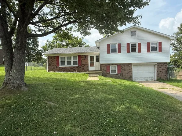 108 Hensley Hts, Harrodsburg, KY 40330