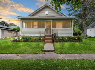 303 E 6th St, West Liberty, IA 52776