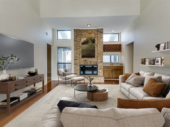 2207 Marvin Gardens St, Arlington, TX 76011