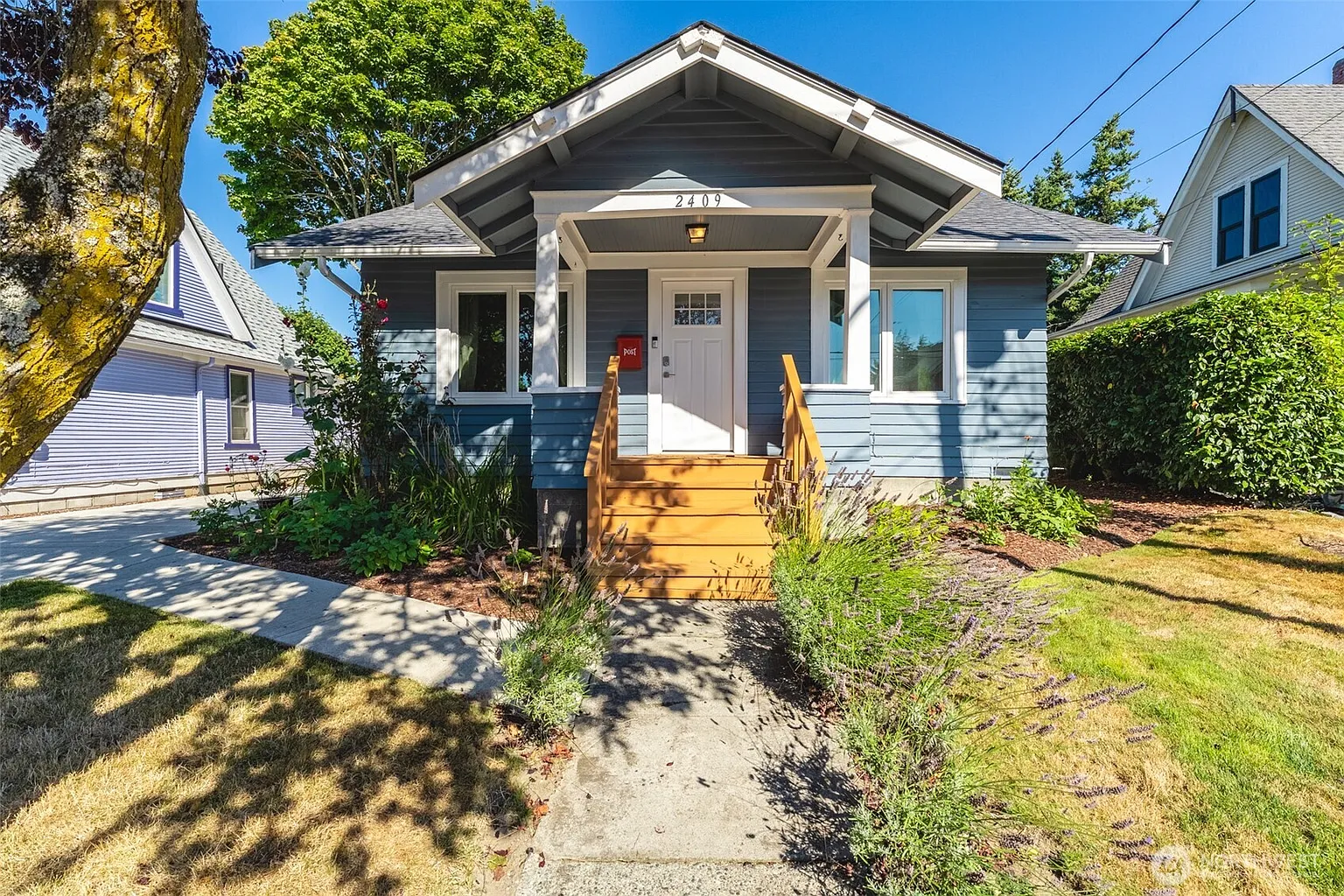 2409 F Street photo 1