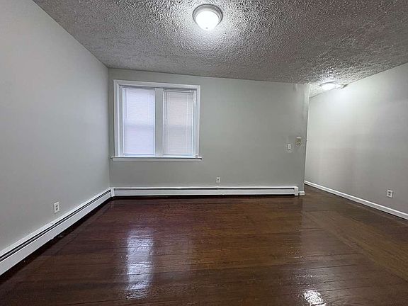 4th image of 191 Wooster St #33B