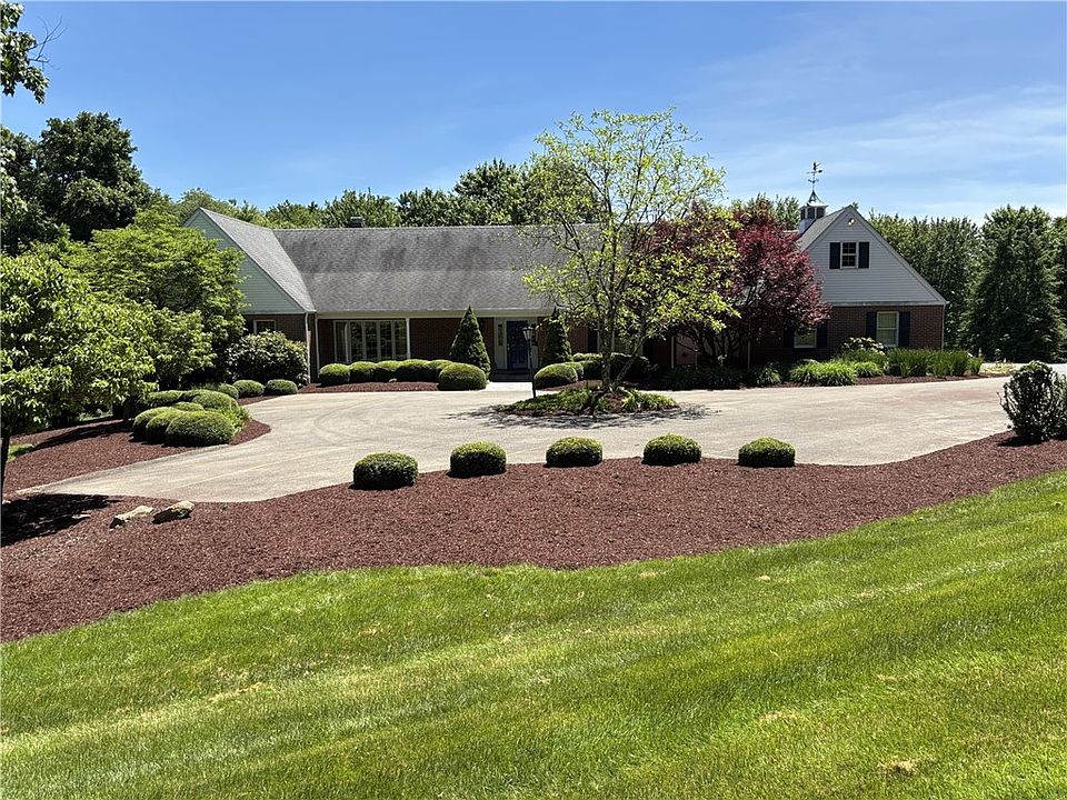 1st image of 120 Mont Rd