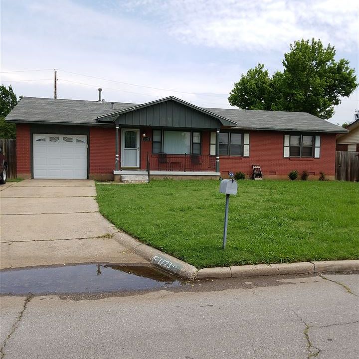 2nd image of 1723 NW 48th St