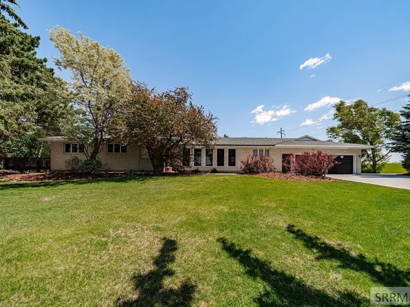 1365 Meadowview Ave, Rexburg, ID 83440
