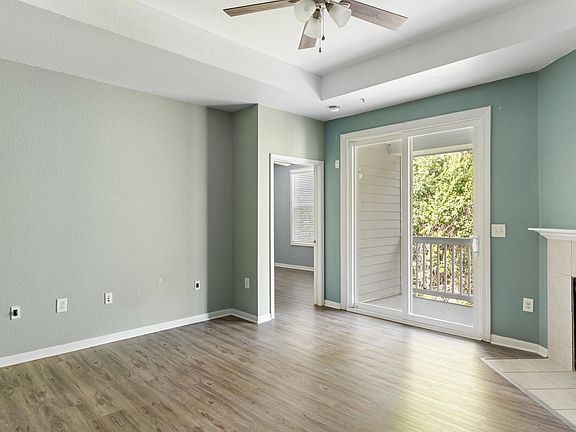 4th image of 60 Fenwick Hall Aly APT 534
