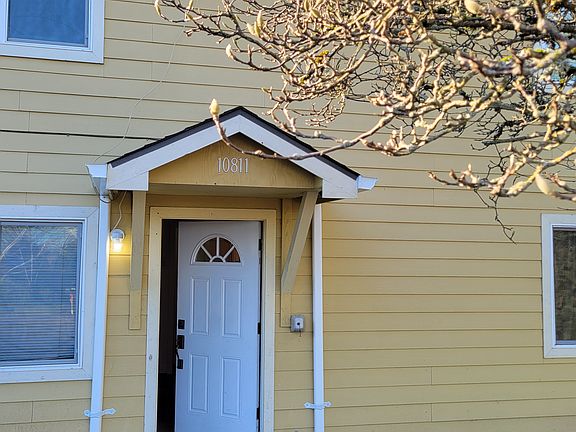 3rd image of 10811 56th Ave S #B