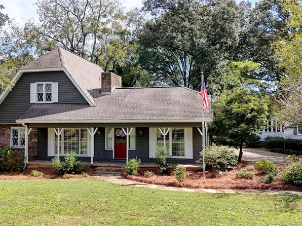 11 Surrey Trl SE, Rome, GA 30161