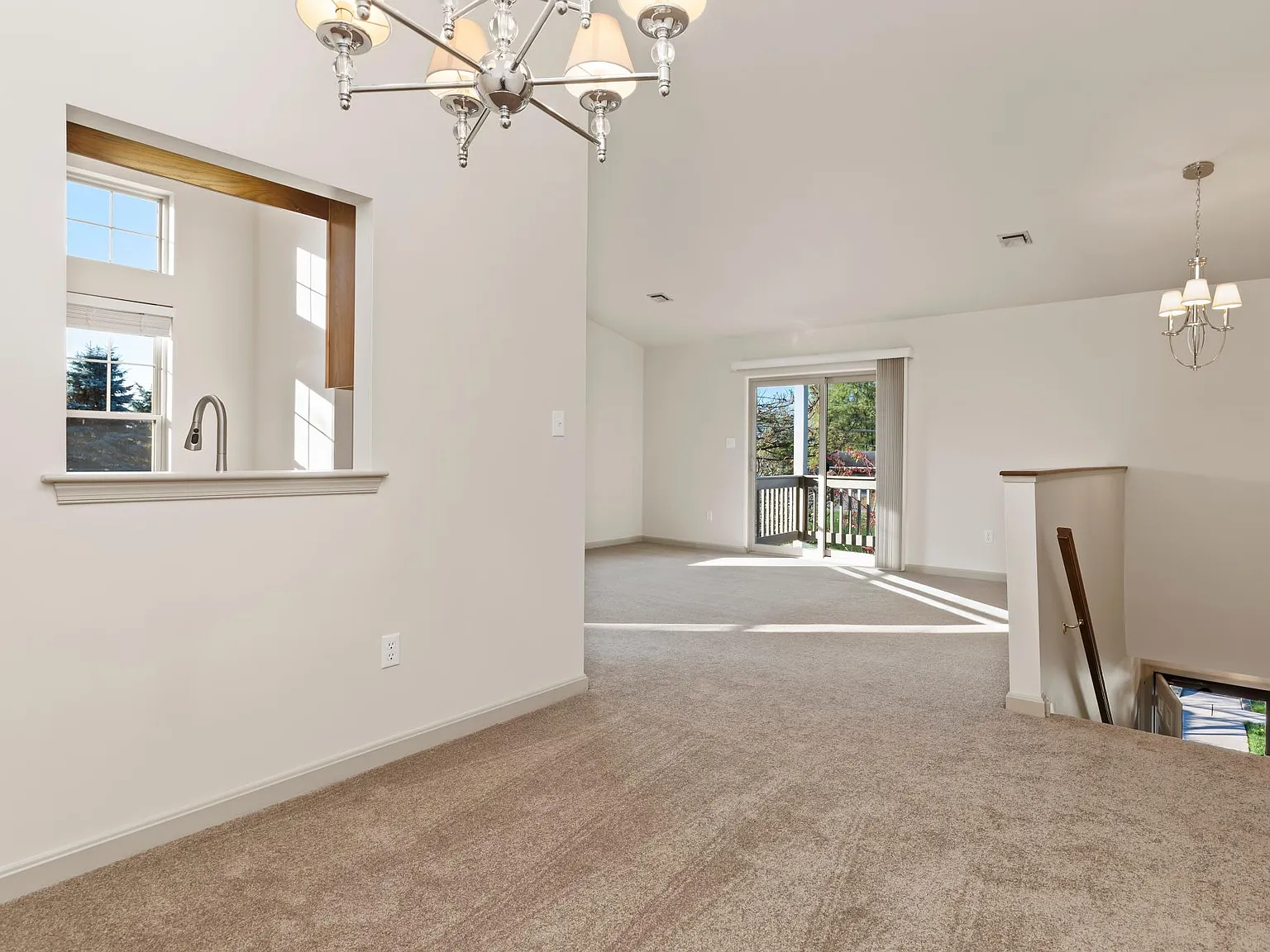 2 bed, 1250 sqft, $1,700 — Photo 3