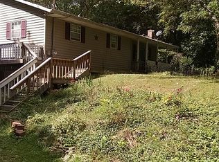 2497 Bethel Maple Rd, Bethel, OH 45106