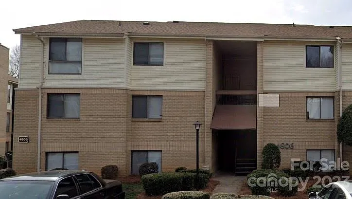 4806 Spring Lake Dr APT F photo 1
