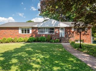 136 Winding Way, Cedar Grove, NJ 07009