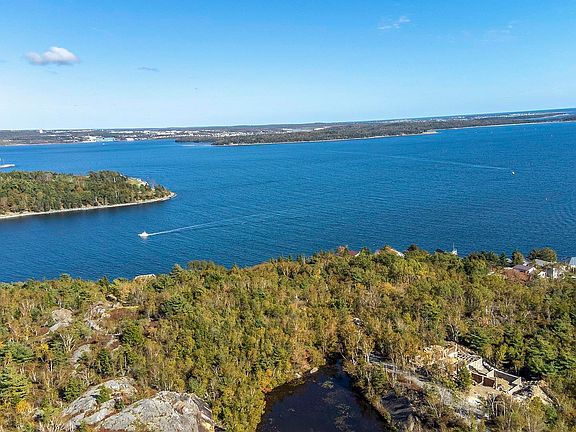 4th image of 23 Bluestone Rd