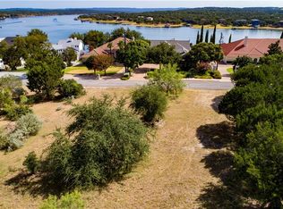21819 Briarcliff Dr, Spicewood, TX 78669