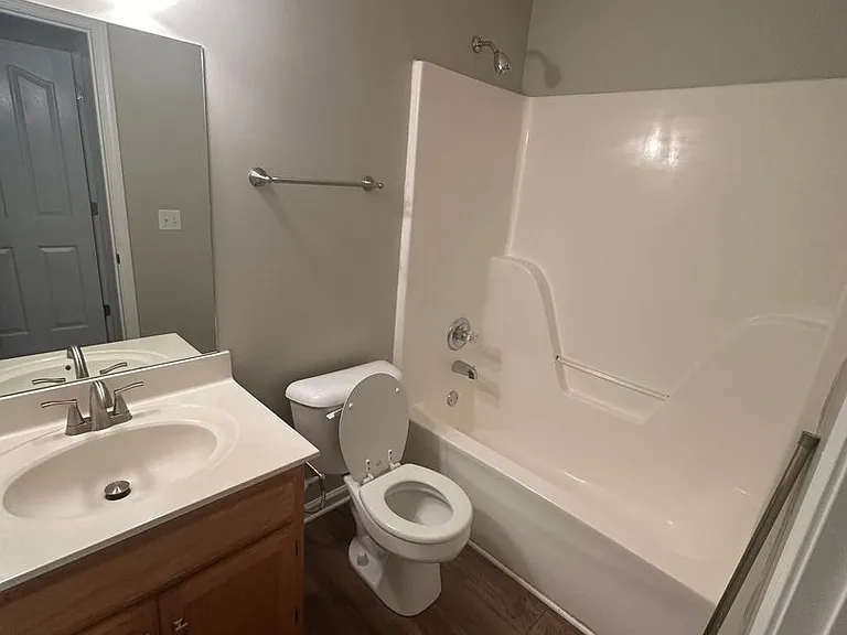 2434 Willowbrook Dr — Photo 12