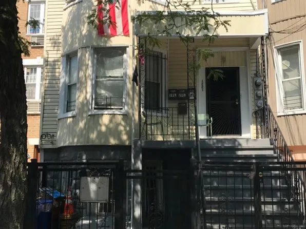 1221 Tinton Ave, Bronx, NY 10456