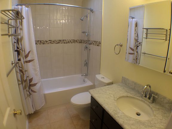 5th image of 10421 Lansdale Ave