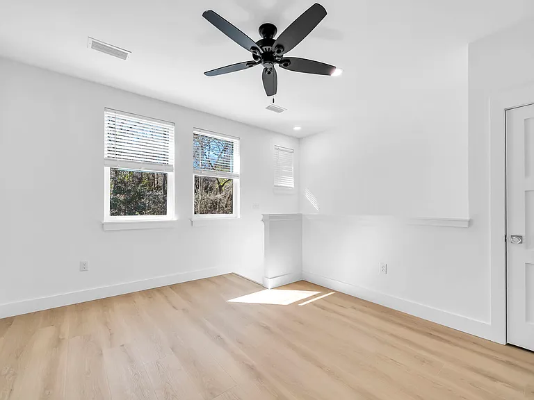 upstairs flex space